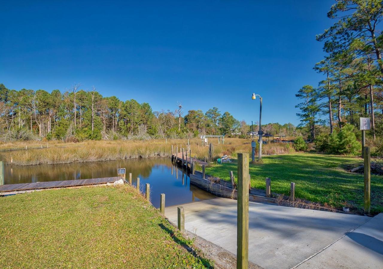 Carolyn'S Lighthouse Topsail Island Sneads Ferry Esterno foto